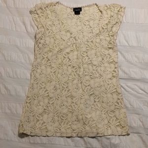 Pretty floral lace top